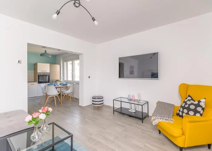 Apartment Pearl Of Kvarner , Opatija